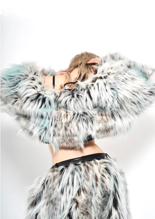 XVVVN CURAÇAO Leopard Long Faux Fur Hooded Jacket / White