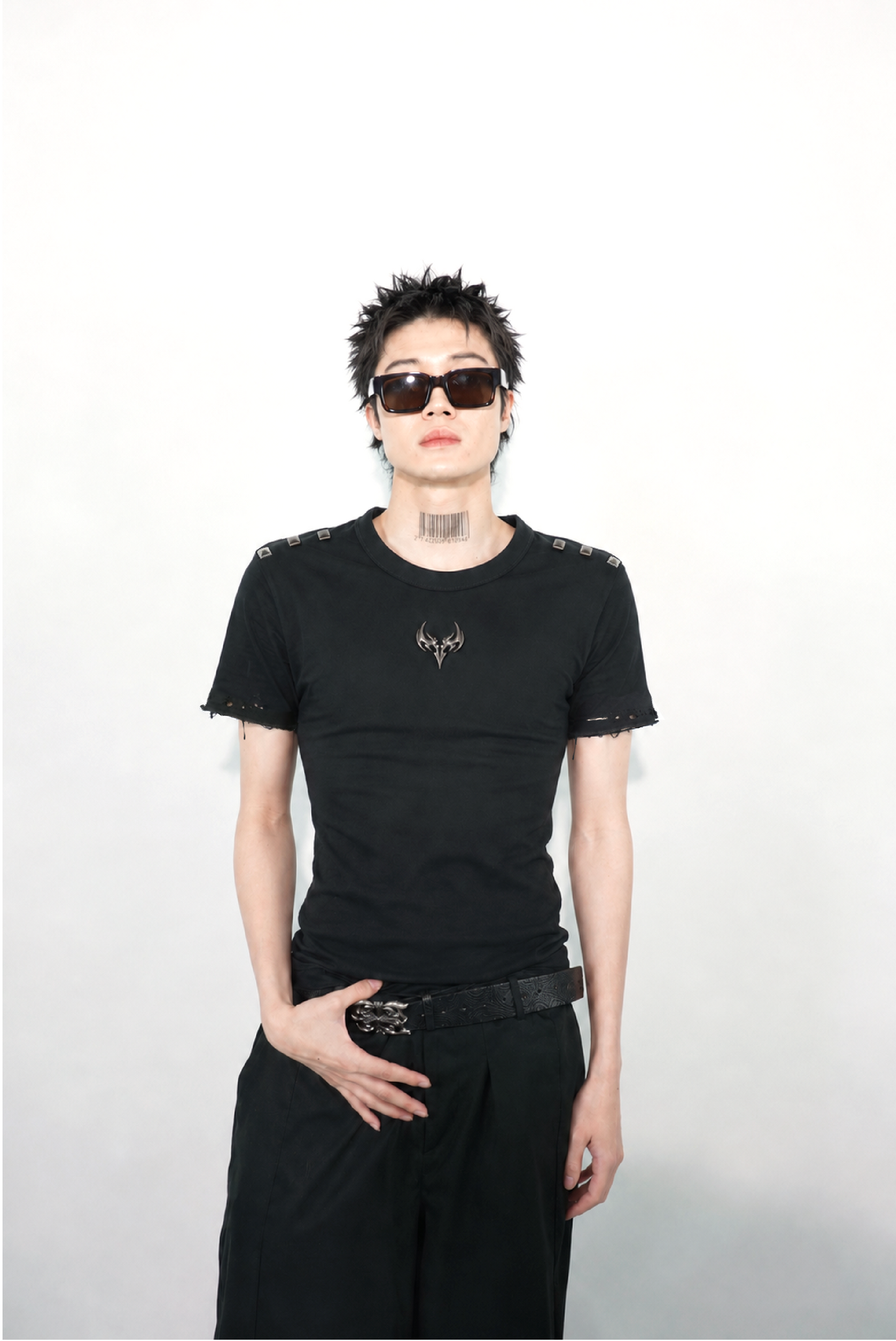VANCULUS Tight-Fit Metal T-Shirts