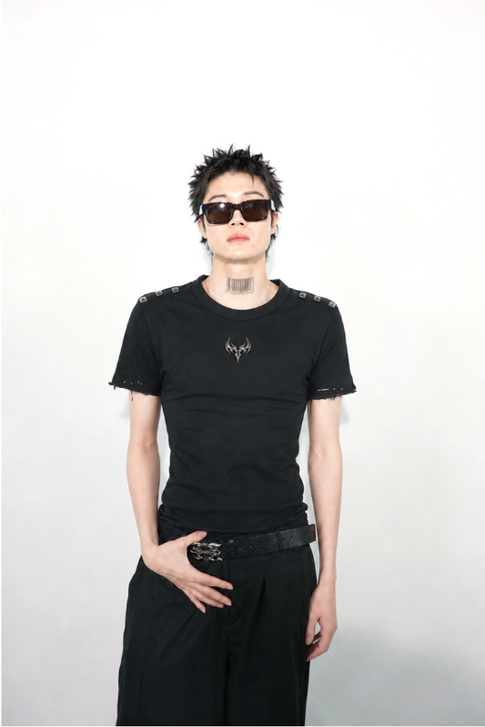 VANCULUS Tight-Fit Metal T-Shirts